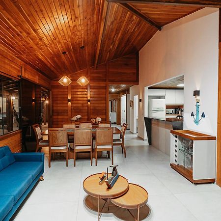 Casadecastelhanos, Quadra Do Mar De Castelhanos, 4 Suites Com Ar, Churrasqueira, Piscina, Hidromassagem, Cozinha Integrada Gourmet Ideal Para Familia E Amigos Anchieta  Buitenkant foto