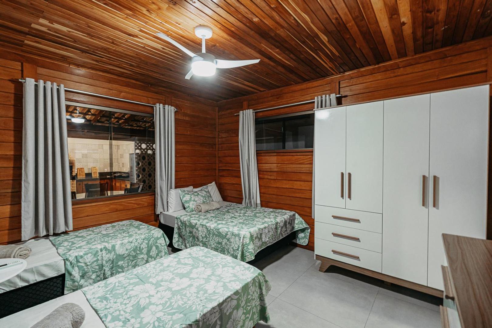 Casadecastelhanos, Quadra Do Mar De Castelhanos, 4 Suites Com Ar, Churrasqueira, Piscina, Hidromassagem, Cozinha Integrada Gourmet Ideal Para Familia E Amigos Anchieta  Buitenkant foto