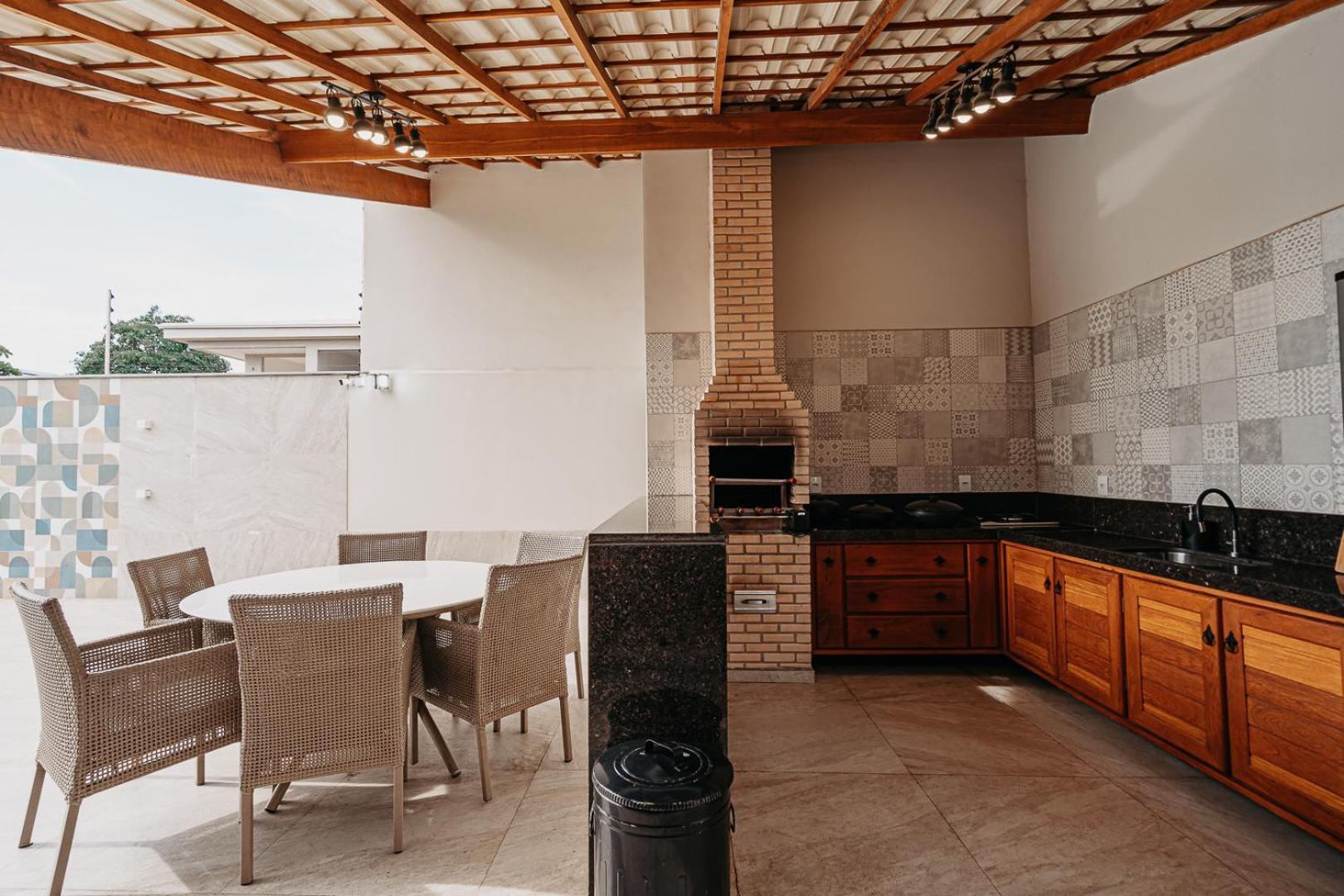 Casadecastelhanos, Quadra Do Mar De Castelhanos, 4 Suites Com Ar, Churrasqueira, Piscina, Hidromassagem, Cozinha Integrada Gourmet Ideal Para Familia E Amigos Anchieta  Buitenkant foto