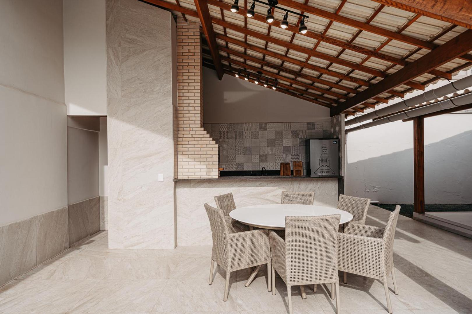 Casadecastelhanos, Quadra Do Mar De Castelhanos, 4 Suites Com Ar, Churrasqueira, Piscina, Hidromassagem, Cozinha Integrada Gourmet Ideal Para Familia E Amigos Anchieta  Buitenkant foto